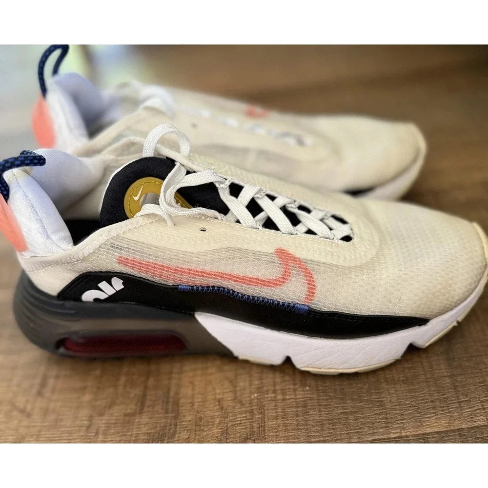 Nike Air Max Shoes Womens Size 6 Comfort DC4464-100 Sneakers Running 2090